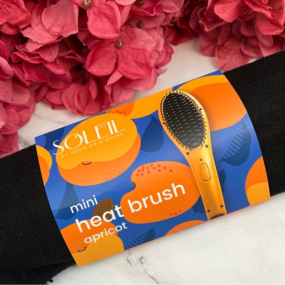 Soleil Mini Heat Brush in Apricot - Picture 4 of 10